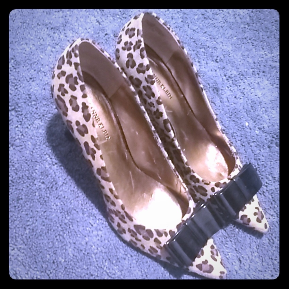 AK ANNE KLEIN heels